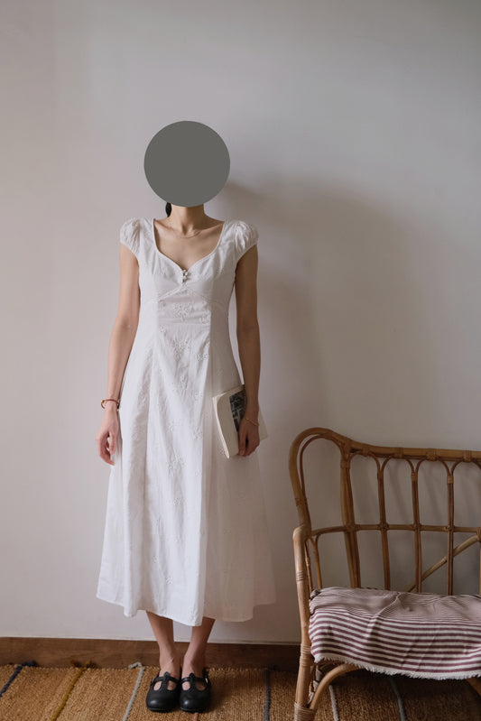 Snowfall | White embroidery dress